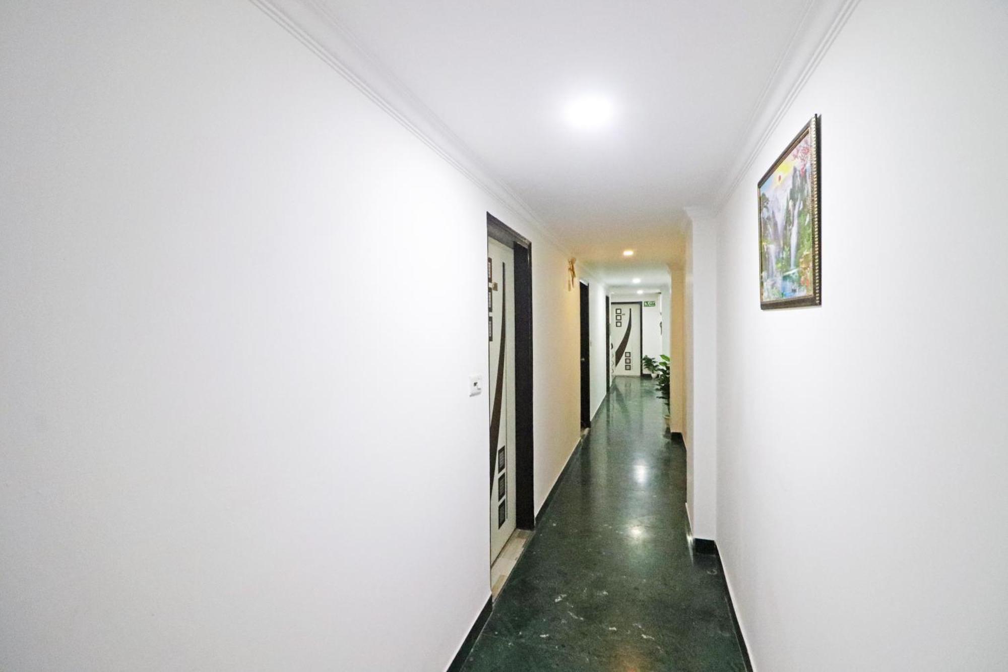 Clink Airport Stay -New Delhi Extérieur photo