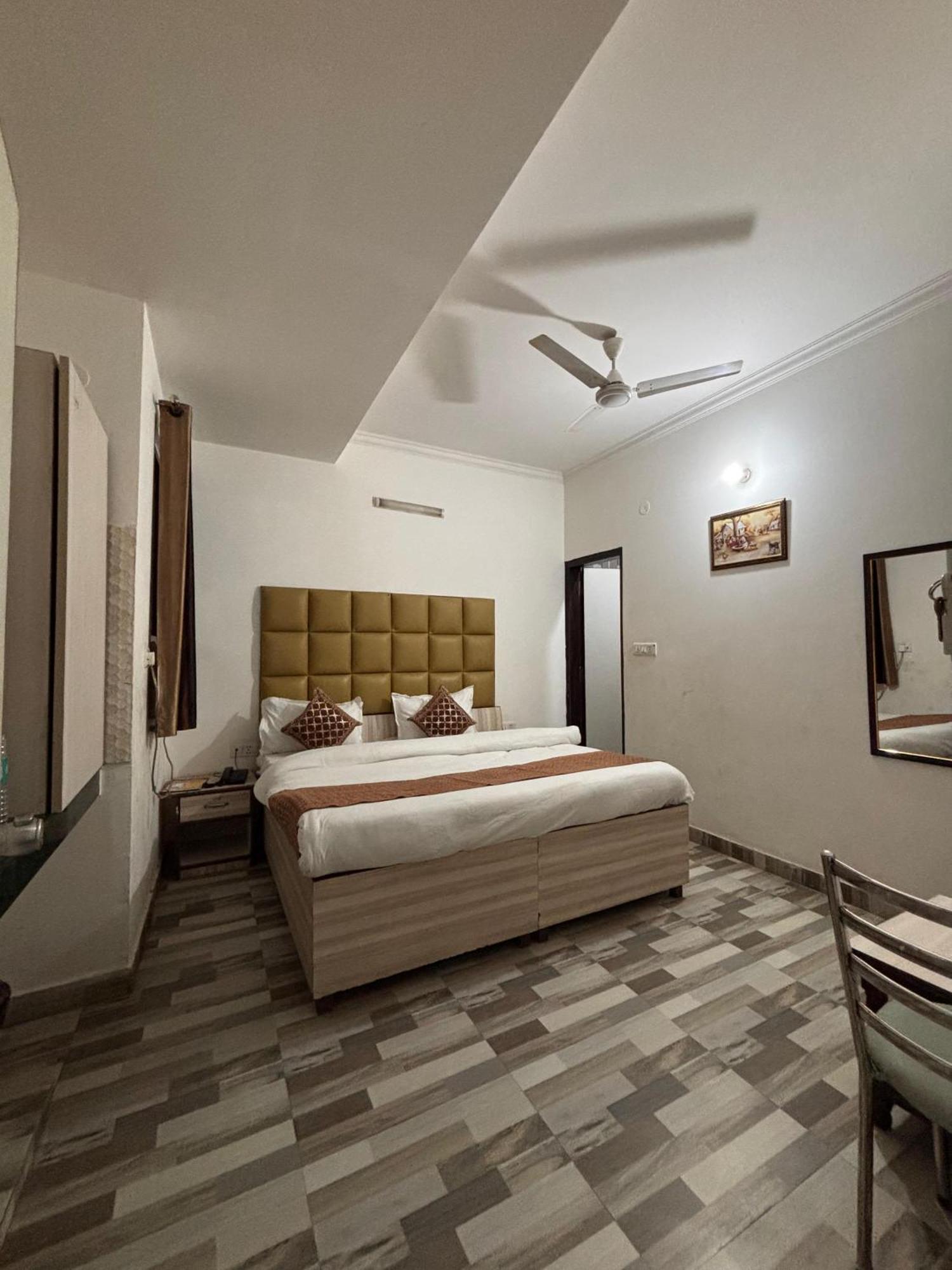Clink Airport Stay -New Delhi Extérieur photo