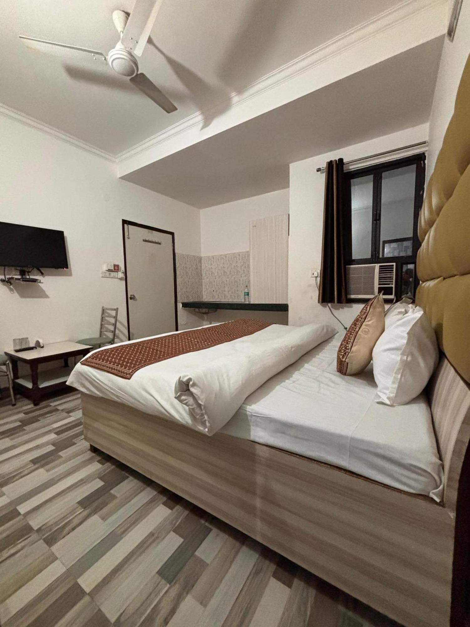 Clink Airport Stay -New Delhi Extérieur photo